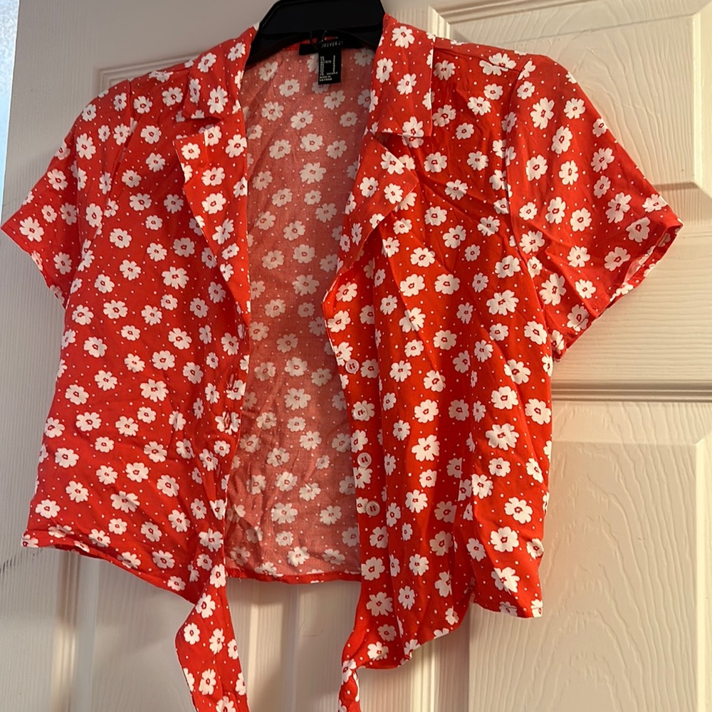 Selling my brand new clothes on SALE
